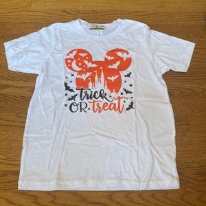 Disney Halloween T-Shirt Size XL Youth